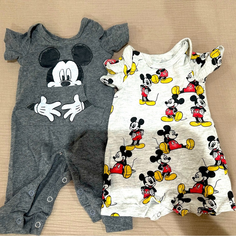 Mickey Mouse newborn set of 2